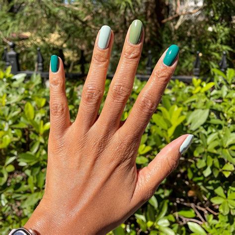 5 Easy Gel Nail Ideas to Try at Home - EGO