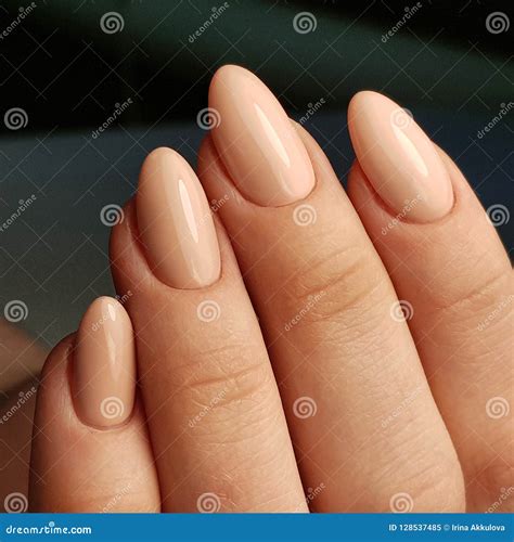 Gel Nude Pics