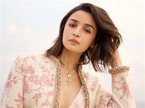 hairstyles   faces feminain