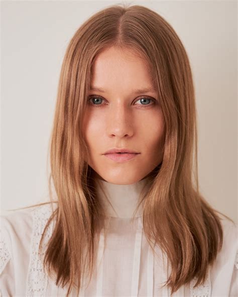 Vaida — Story Model Management