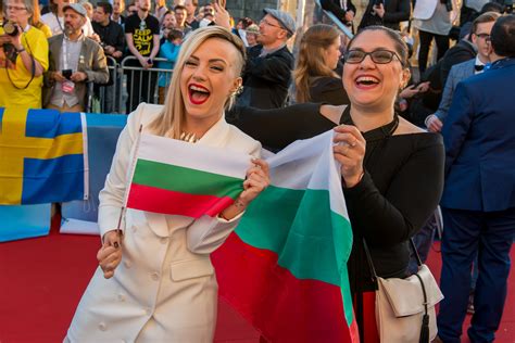 Поли Генова на откриването на Евровизия 2016 | Лайф.dir.bg