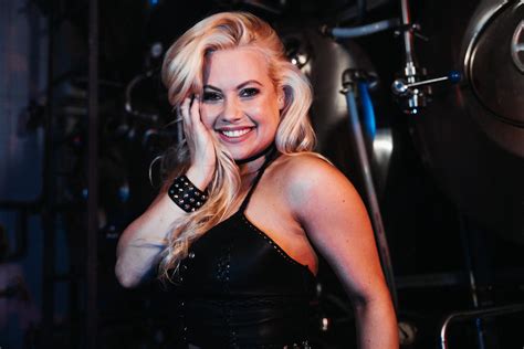 Steffy Metal - "Nacht Mit Mir" (Single) - POP-HIMMEL.de