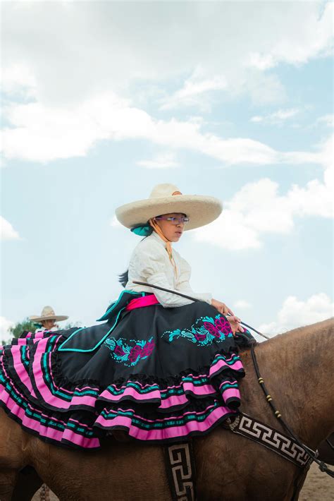 Reverse+Cowgirl+Gif Photos, Download The BEST Free Reverse+Cowgirl+Gif