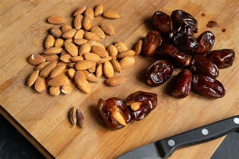 Нежное печенье с финиками и миндалём. Пошаговый рецепт с фото — Ботаничка