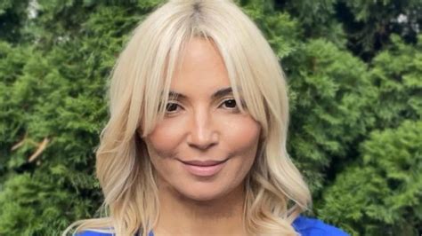 Ирина Тенчева отказа алкохола и се обърна към духовното