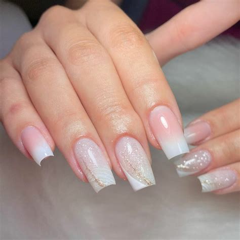 Unhas Encapsulada Delicada - 30 unhas encapsuladas delicadas para um visual leve