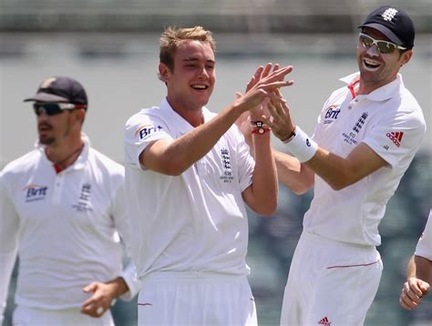 England make confident start to Ashes campaign | ESPNcricinfo.com