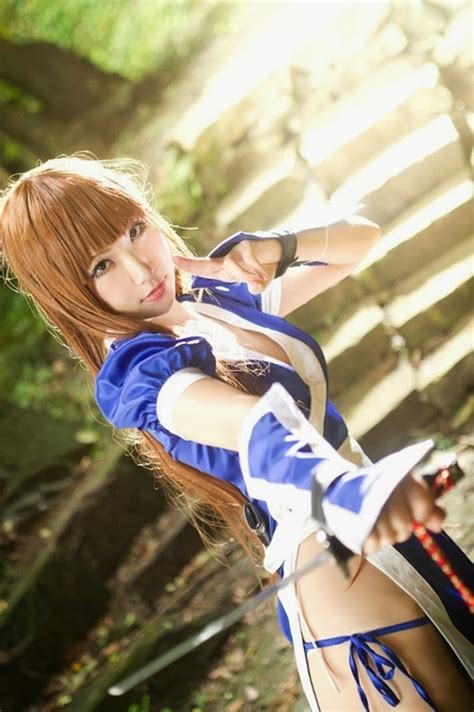 Kasumi Cosplay : Dead or Alive Game - MyAnimeGirls 2014