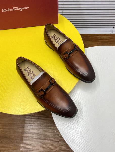 Туфли Salvatore Ferragamo - купить с доставкой по выгодным ценам в ...