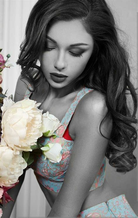 Color Splash Photo, Splash Photography, Photography Women, Over The ...