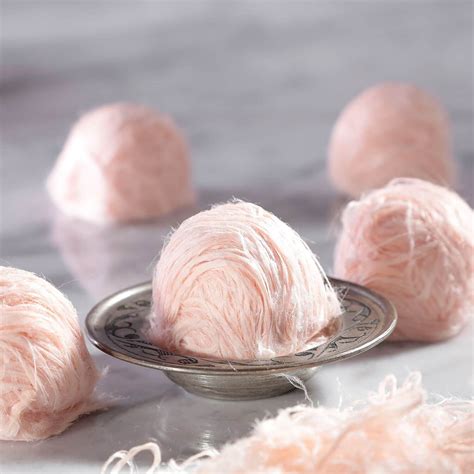 Turkish Pismaniye with Vanilla Flavor, 240G - Grand Bazaar in Turkey