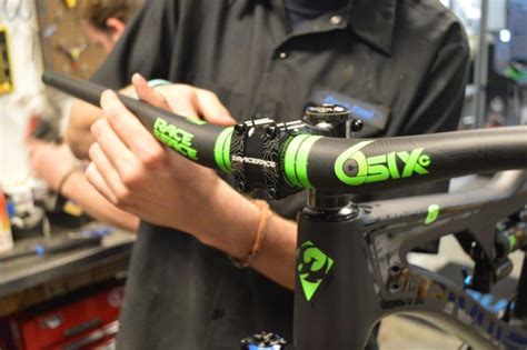 Race Face Atlas 35 Stem | Competitive Cyclist