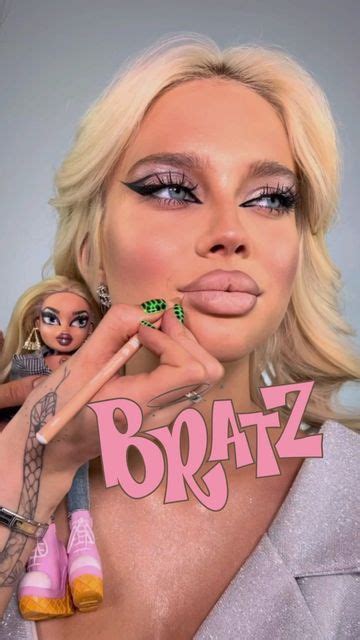 Анастасия Матвеенко on Instagram: "Губы в стиле кукла «Bratz»💸💞 На ...