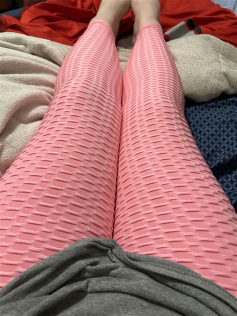 Leggings! : r/leggings_haven