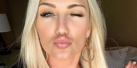 Brooke Hogan laat Instagram ontploffen met hete foto's | MAN MAN