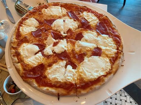 10 Top Foods on Royal Caribbean Cruise Ships - EatSleepCruise.com