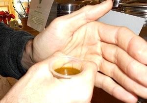 How to Taste Extra Virgin Olive Oil - Cave Creek Olive Oil