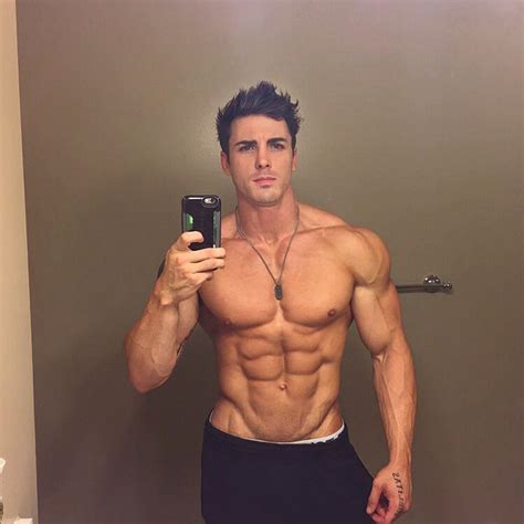 Fit Men Selfies