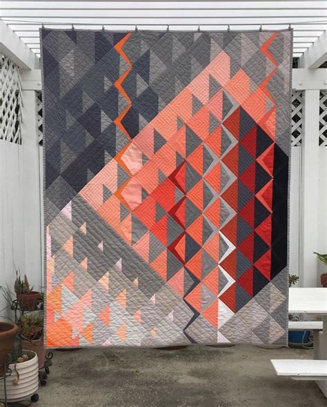 Abstract Quilt, Geometric Quilt, Geometric Patterns, Drunkards Path ...