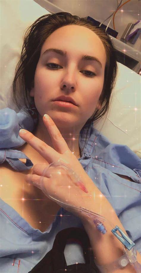 Woman born with two vaginas thought using two tampons at the same time