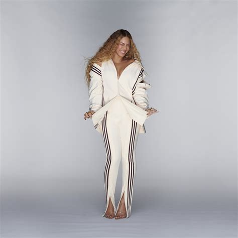 Beyonce Knowles - Sexy Curves in Adidas x IVY PARK Photoshoot | Hot