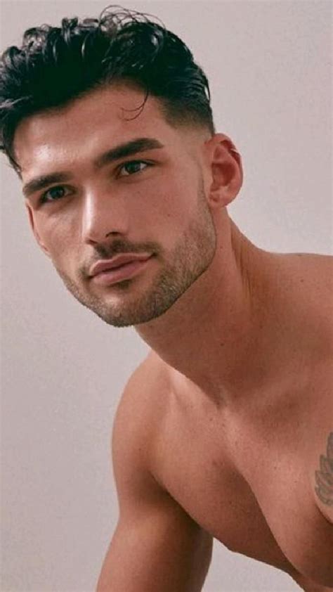 Pin by fashion 787 on Pins by you | Wavy hair men, Mens hairstyles ...