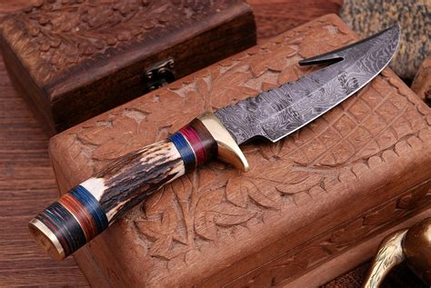 CUSTOM HAND FORGED DAMASCUS STEEL HUNTING KNIFE W/ STAG HANDLE – NB ...