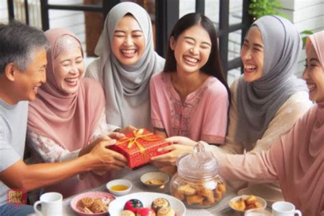 Lagi 5 Tahun, Rakyat Malaysia Bakal Sambut Aidilfitri dan Tahun Baru ...