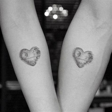 130 Tatuajes para novios muy enamorados (Con el significado)