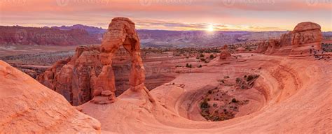 Delicate Arch at Arches National Park in Utah USA 3177071 Stock Photo ...