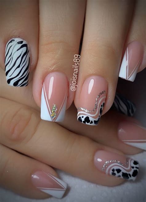 Ideas rápidas e inspiradoras para uñas cortas, brillantes y nude que ...