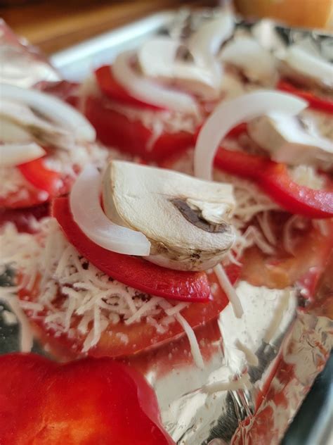 Crustless pizza bites - All Recipes Club