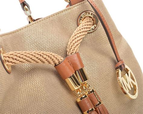 Ultimate guide to Michael Kors leather bags | Real or fake?
