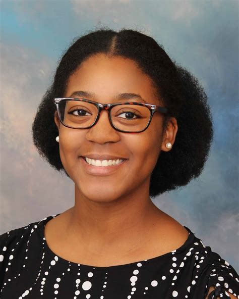 Daejhanae Smith - Beacon College