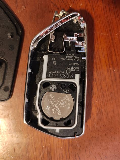 How To Reprogram A Key Fob After Replacing Its Battery
