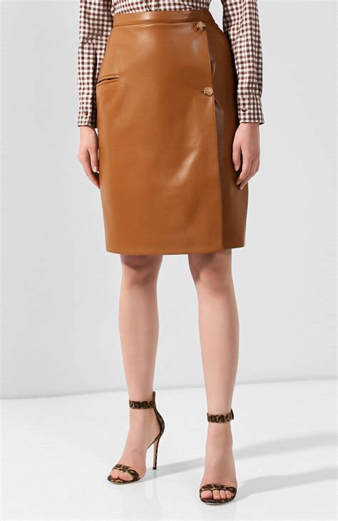 Женская бежевая кожаная юбка BURBERRY купить в интернет-магазине ЦУМ ...