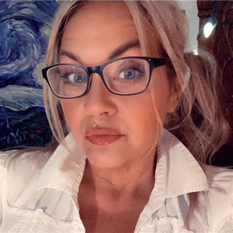 Sensualsunshine: The OnlyFans Star Whose Influence Experts Can't Ignore. - 6jv8418