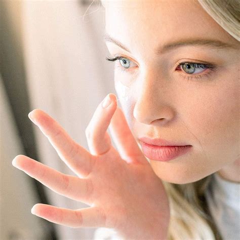 Buy Beauty by Earth Self Tanner for Face - Made with Organic & Natural