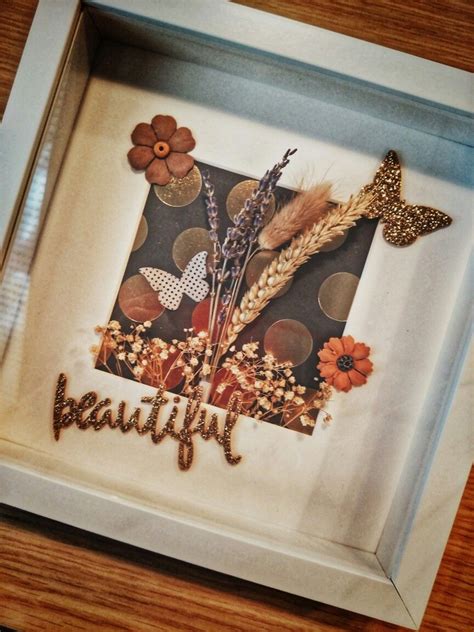 How To Make A Frame With Dried Flowers