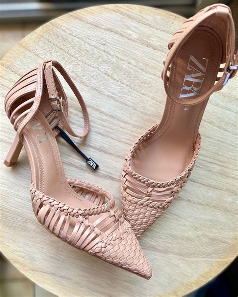 [ ESCARPINS ZARA ROSE / NUDE ] • • Le... - double_c_relooking