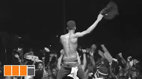 Kofi Kinaata - MalaFaka (Viral Video) - YouTube