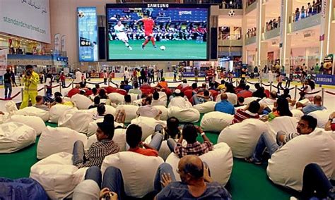 Jadwal Nonton Bola Bareng Lengkap Beserta Alamatnya