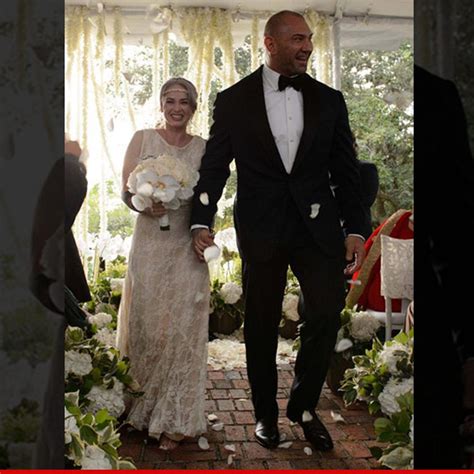Exwwe Star Bautista Marries Hot Pole Dancing Champ Photo