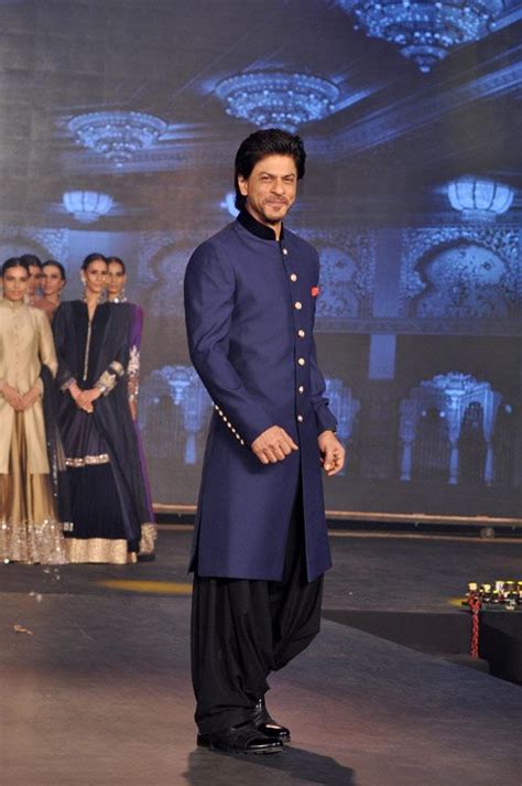 times  entire bollywood  schooled  srk    wear  dhoti