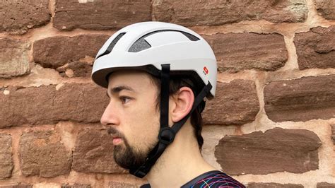 lazer cityzen kineticore helmet review comfortable  safe cycling