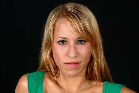 B2 Foto & Bild | portrait, portrait frauen, studio Bilder auf fotocommunity