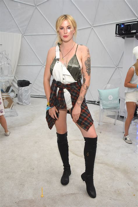 Ireland Baldwin Modeling & Red Carpet Style Evolution: Photos