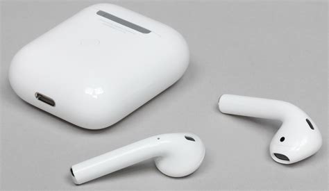 Обзор беспроводных наушников Apple AirPods второго поколения
