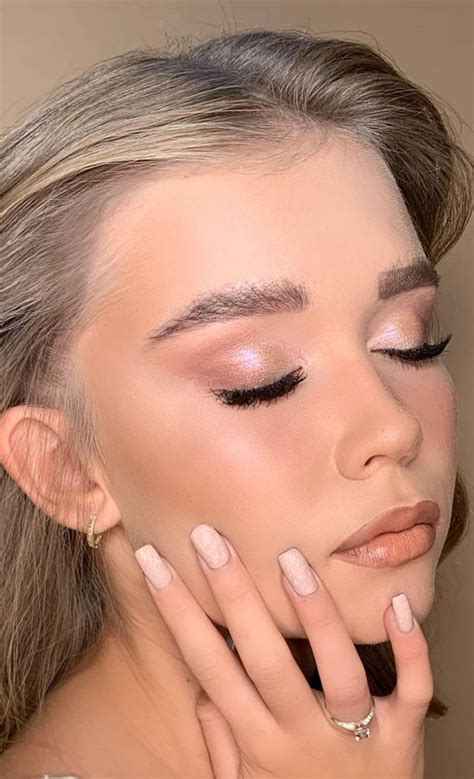 Soft Eye Makeup