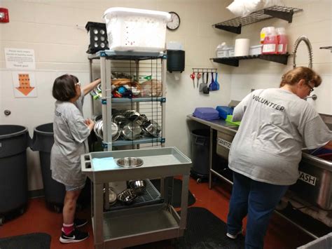 Volunteering at Asheville Humane Society - Blue West Opportunities
